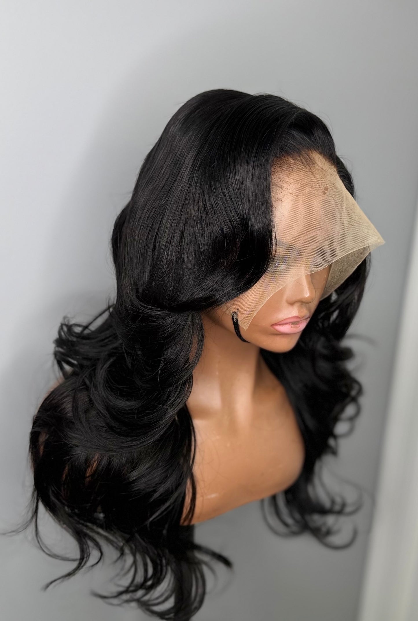 Side part layered wig